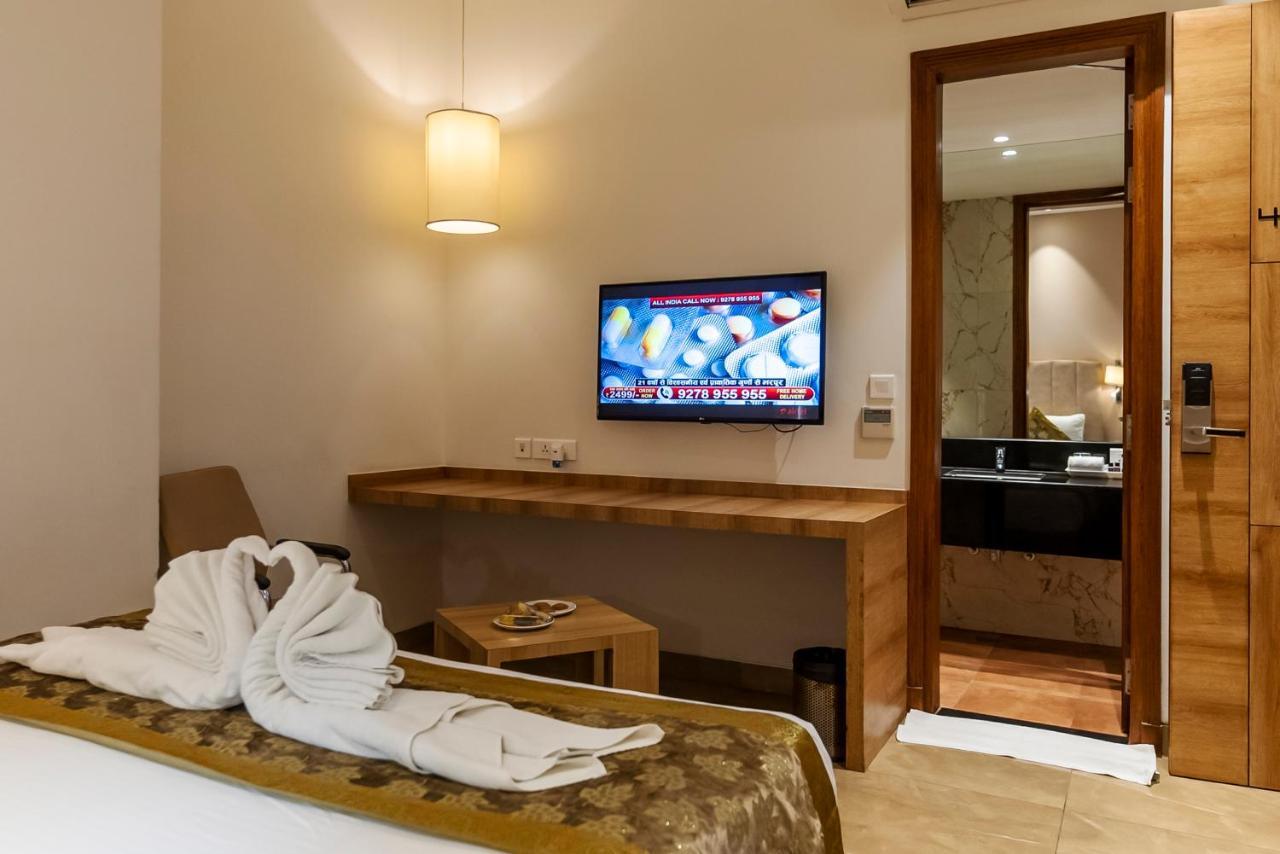 Celebrant Hotel فاراناسي المظهر الخارجي الصورة
