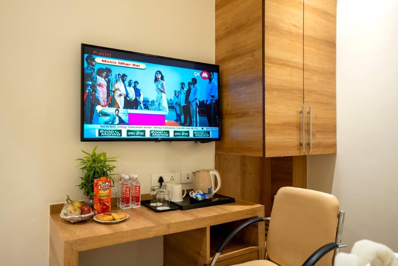 Celebrant Hotel فاراناسي المظهر الخارجي الصورة