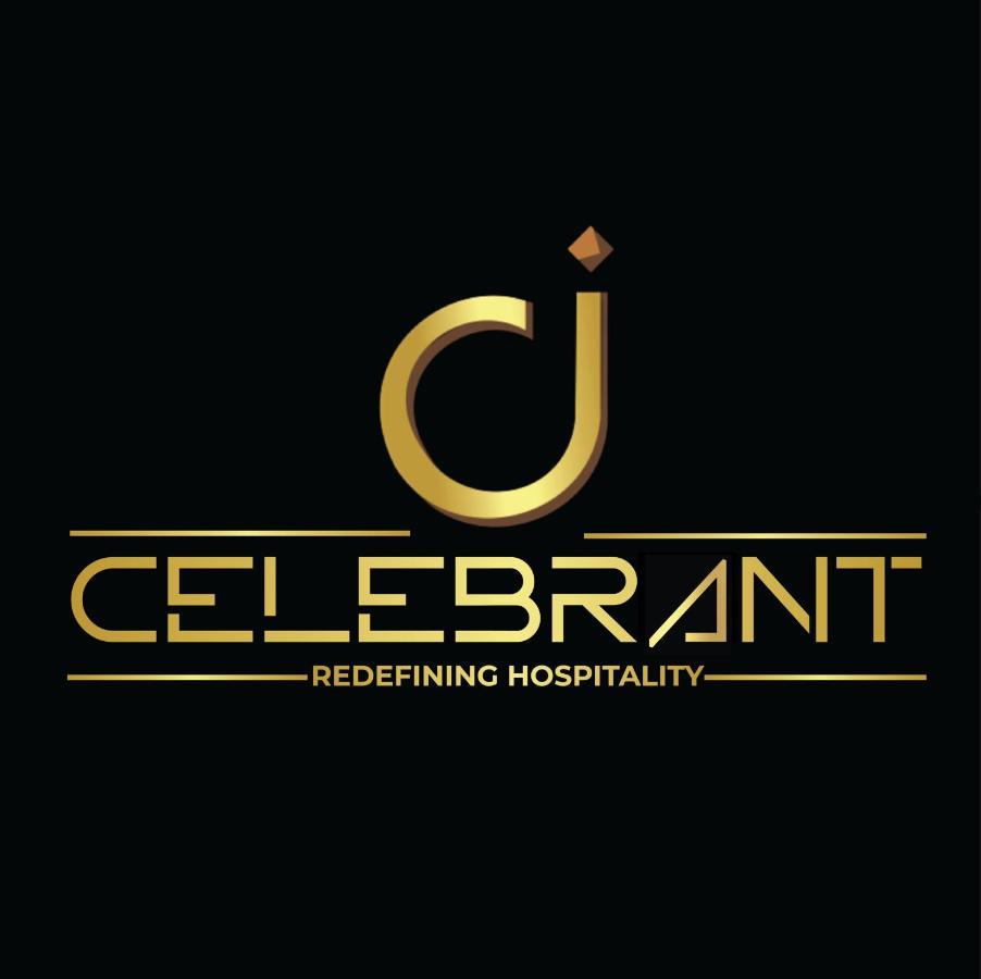 Celebrant Hotel فاراناسي المظهر الخارجي الصورة